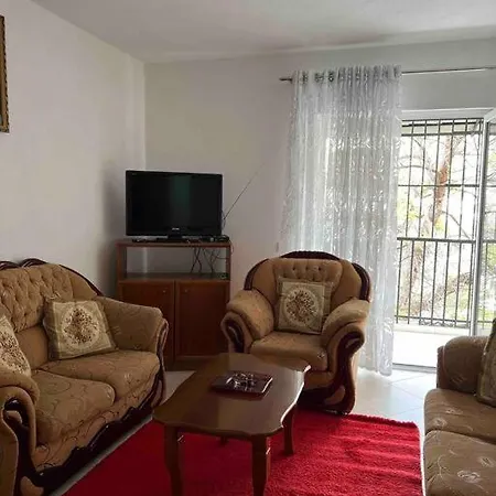 Apartment Peaceful & Private Balcony Flat *